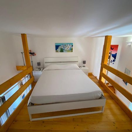 Magi - Zeus Apartment Ponza Bagian luar foto